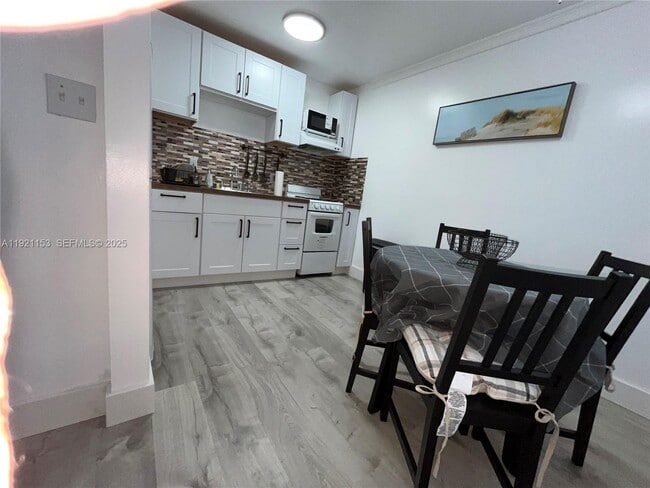 Photo - 326 Wilson St Unit 105