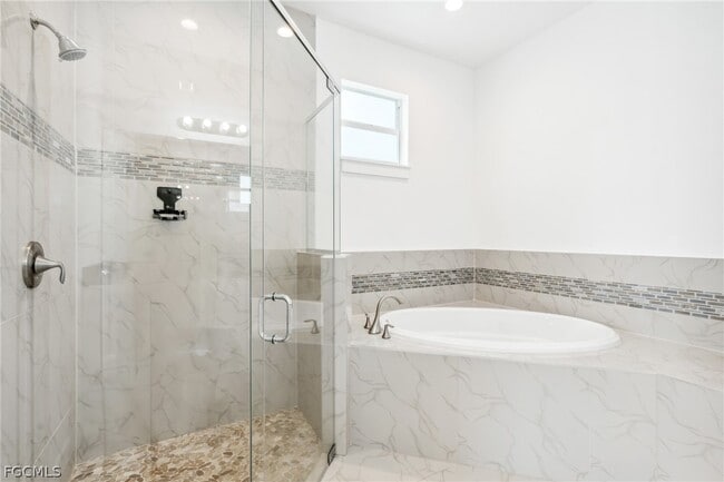 Photo - 2725 SW Embers Terrace