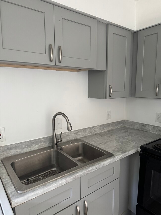 Photo - 6342 Alexander St Unit A