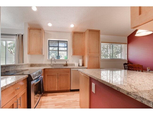 Photo - 7911 Countryside Dr Unit 139