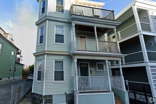 Building Photo - 5 Moseley St Unit 3 Rental