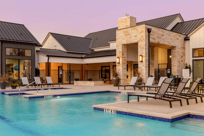 East Vue Ranch Apartments