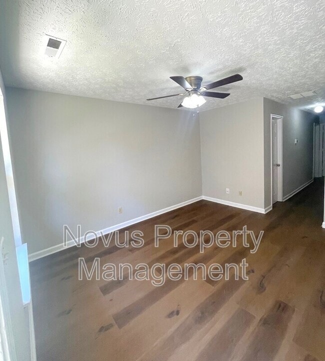 Photo - 101 Sharp St Unit E