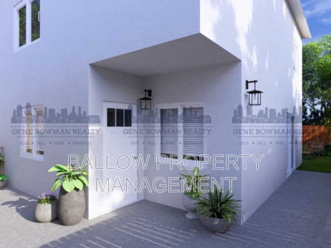 Building Photo - 6131 Pembroke Dr