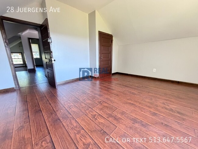 28 Juergens Ave