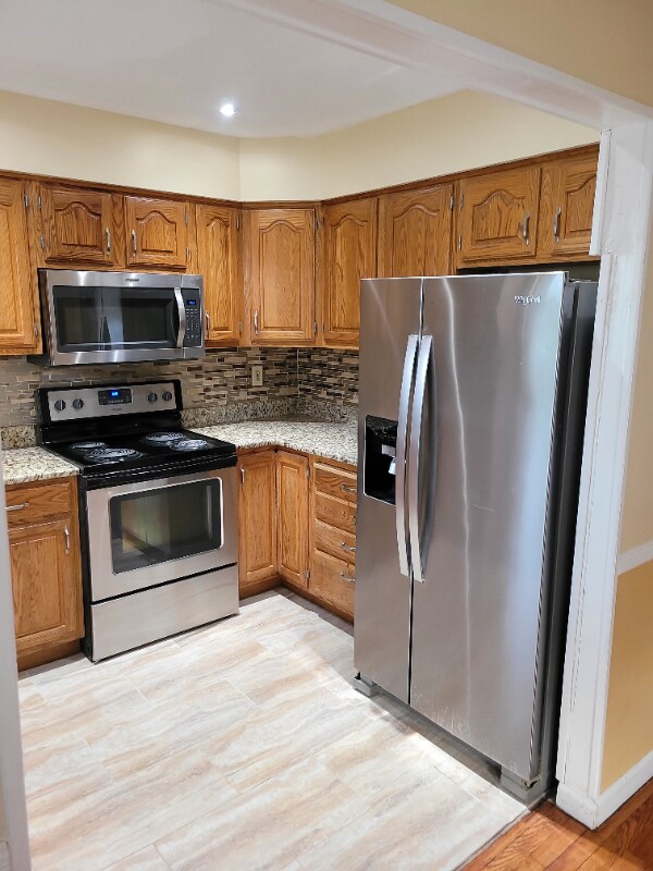 Photo - 972 Henhawk Rd