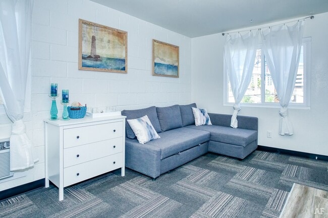 Photo - The Betty-Jeanne