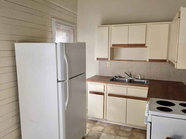 Photo - 2915/2919 Winter Lake Rd Unidad A