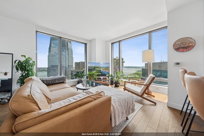 Photo - 99 Hudson St Condo Unit 4711