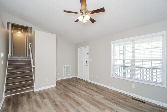 Photo - 317 Gun Range Rd