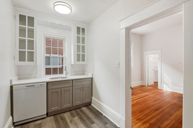 Photo - Trinity Park in Durham! Unidad 1