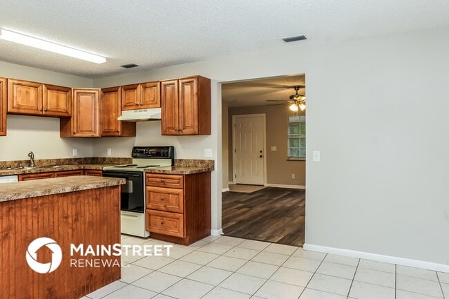 Photo - 6576 4th Ln