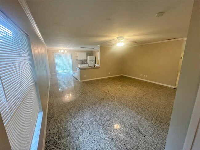 Photo - 1065 Guild St