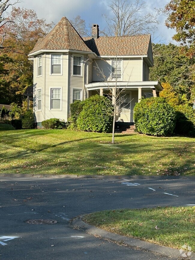 Building Photo - 215 Sherman Ave Rental
