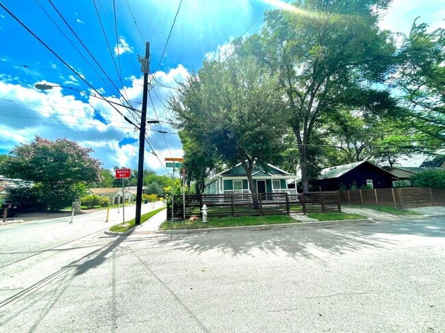 Photo - 79 Julius St