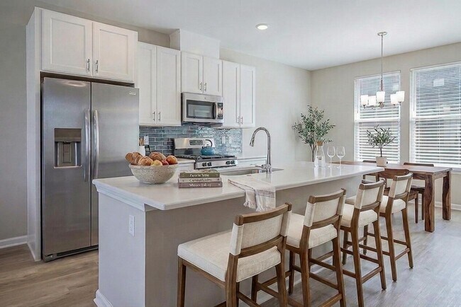 Photo - 2150 Park Dr