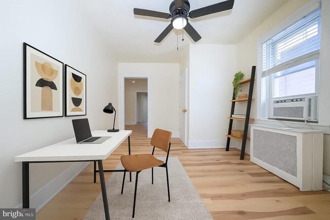 Building Photo - 12 E Lancaster Ave Unit 201 Rental