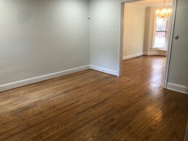 Photo - 1732 Church St NW