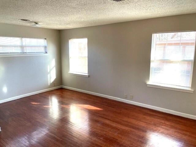 Photo - 2409 Utica Ave