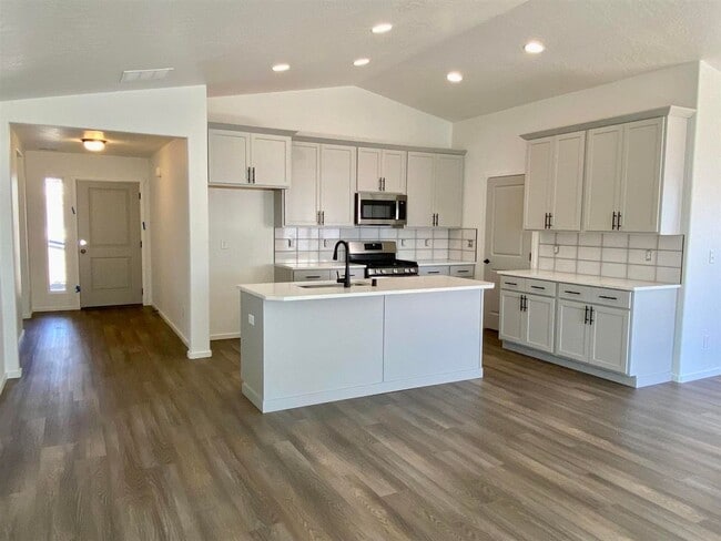 Photo - Beautiful 3 Bed, 2 Bath House in Airway He...