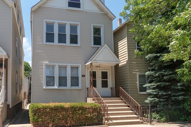 Photo - 2616 N Marshfield Ave Apartments Unit G00C