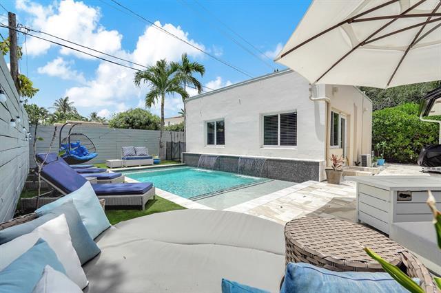 Photo - 1210 Biarritz Dr