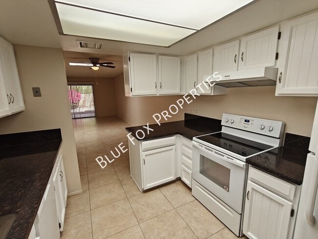 Photo - 8305 N Midnight Way