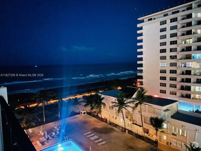 Building Photo - 9273 Collins Ave Unit 701 Rental