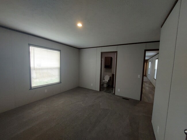 Photo - 3407 Bissell Rd