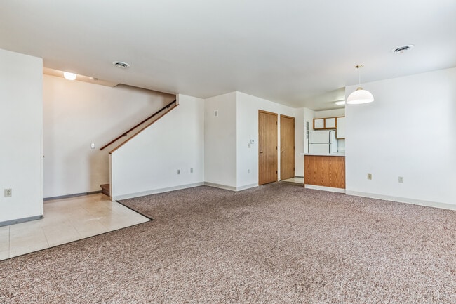 Photo - Songbird Apartments