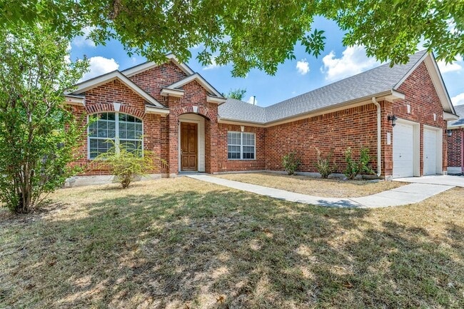 Photo - 2204 Speidel Dr