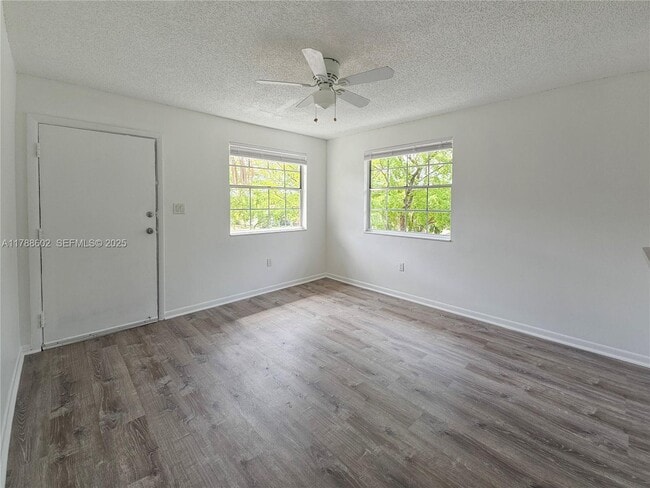 Photo - 6617 SW 10th St Unit 5