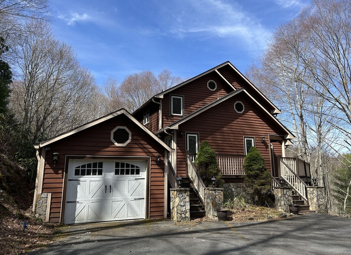 New Homestead: A Private, Tranquil, and Sp... - New Homestead: A Private, Tranquil, and Sp...