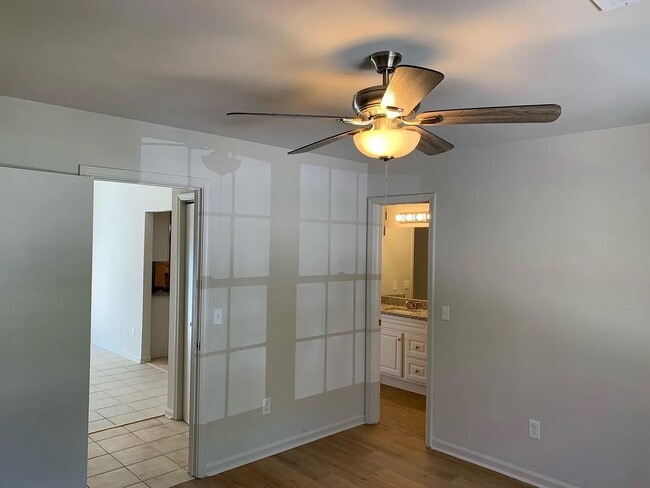 Photo - 104 Susan Dr Unidad A