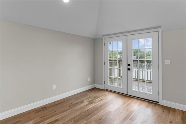 Photo - 376 Arnolds Neck Dr