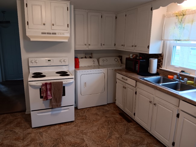 Photo - 257 Buttonwood Ave