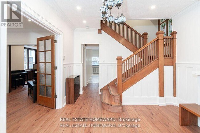 Photo - 56 Oakwood Ave
