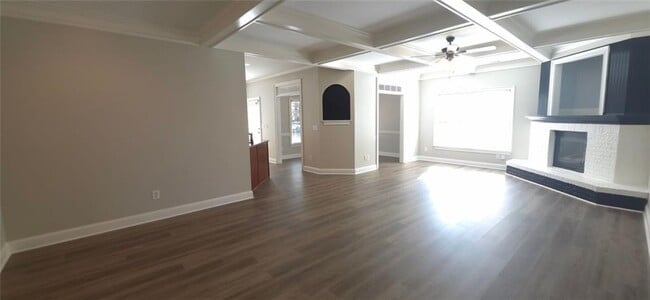 Photo - 1593 Park Hollow Ln NE