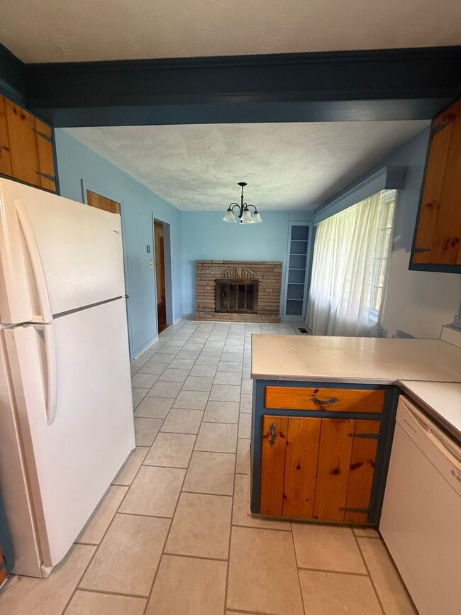 Photo - 313 Belmont Dr
