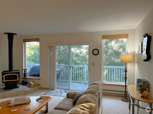Building Photo - 1455 Seacrest Ln Unit HARRIS BEACH CONDO