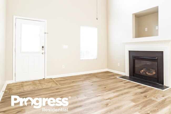 Photo - 2123 Craver Mdws Ct