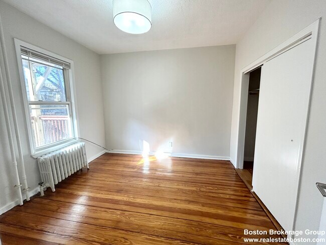 Photo - 157 E Cottage St Unit #3