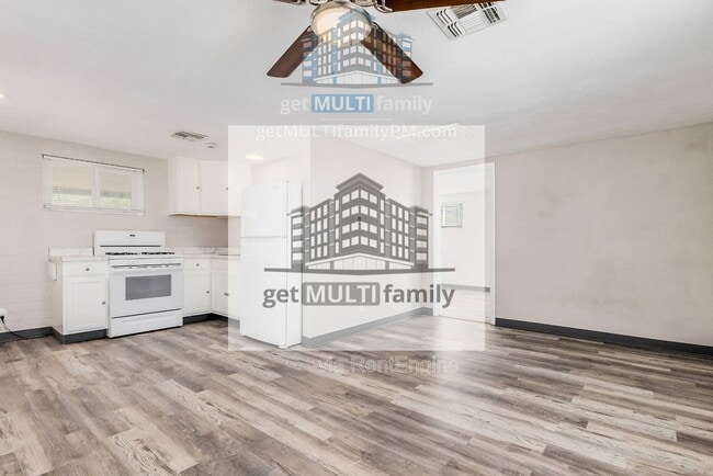 Photo - 1402 W Mercer Ln Unit 2