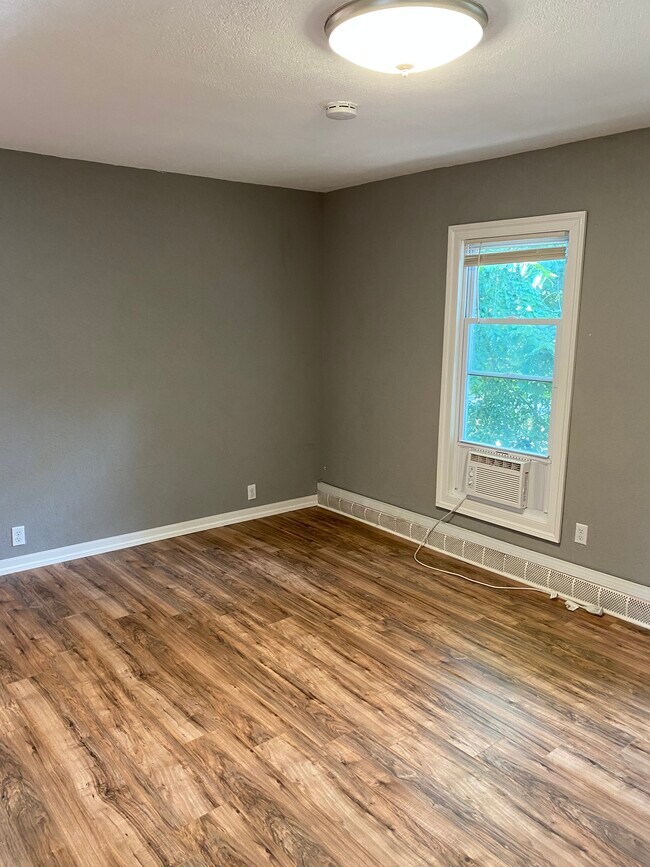 Photo - 59 Oxford Rd Unit 3