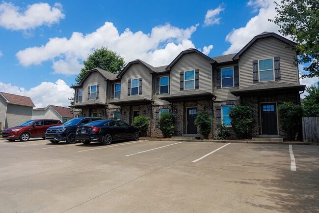 Building Photo - 1775 Spring Water Dr Unit C