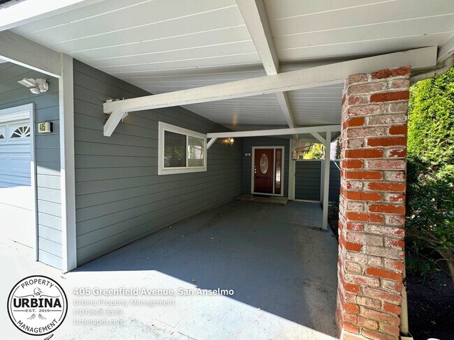 Photo - Stylish Single Story Living in the Heart o...