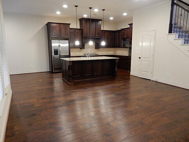 Photo - 38 Jonquil Pl
