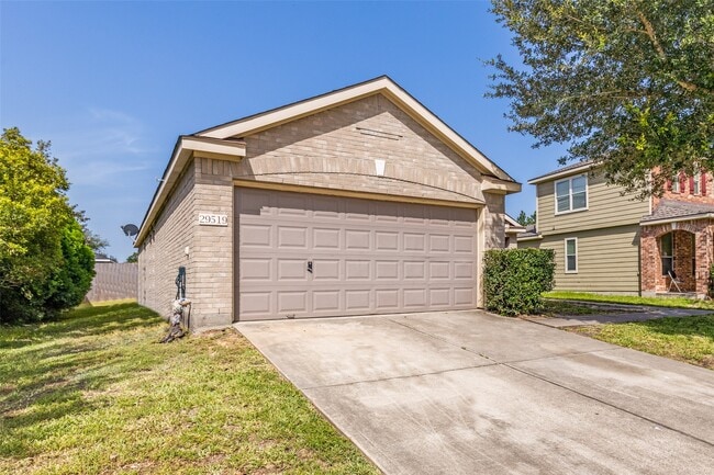 Building Photo - 29519 Legends Bluff Dr Rental