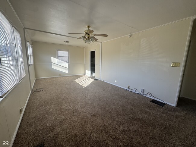 Photo - 2011 W Kessler Blvd N Dr