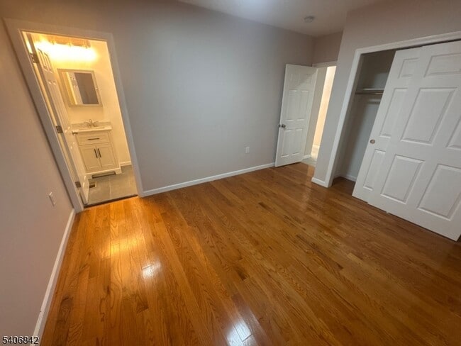 Photo - 515 West End Ave